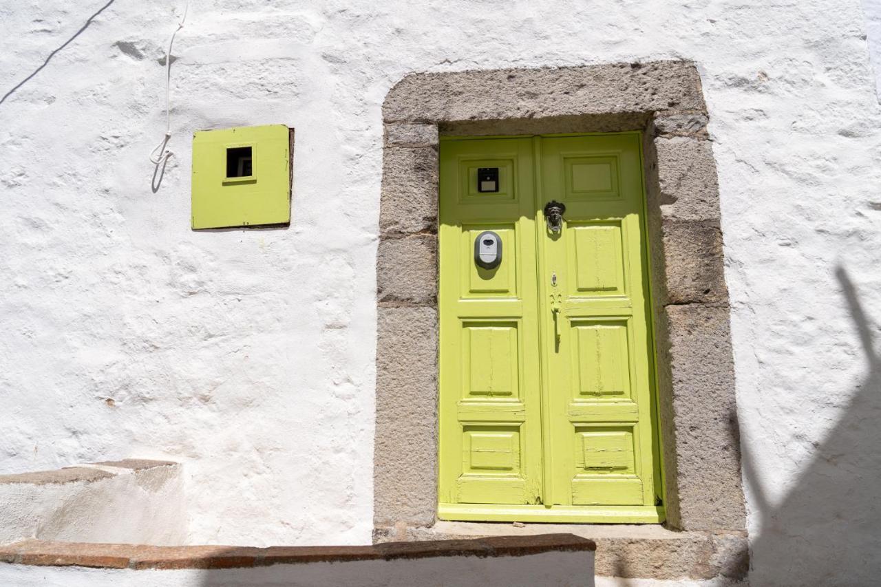 Apartamento Vintage White House Patmos Exterior foto